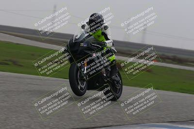 media/Nov-30-2025-TrackDaz (Sun) [[d8b22663df]]/A Group/Session 4 (Wheelie Bump)/